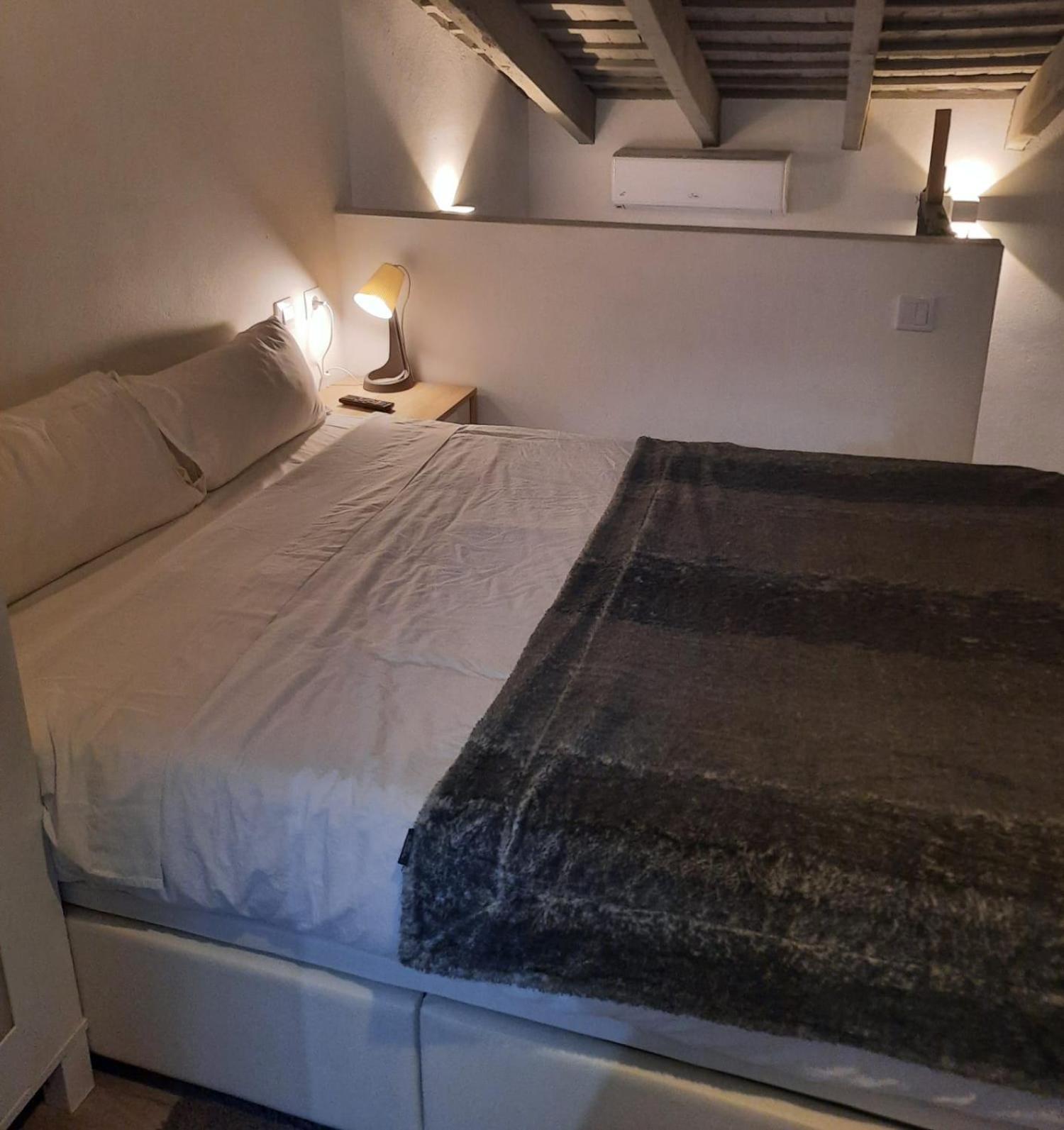 Bonito Alojamiento F Valencia Bagian luar foto